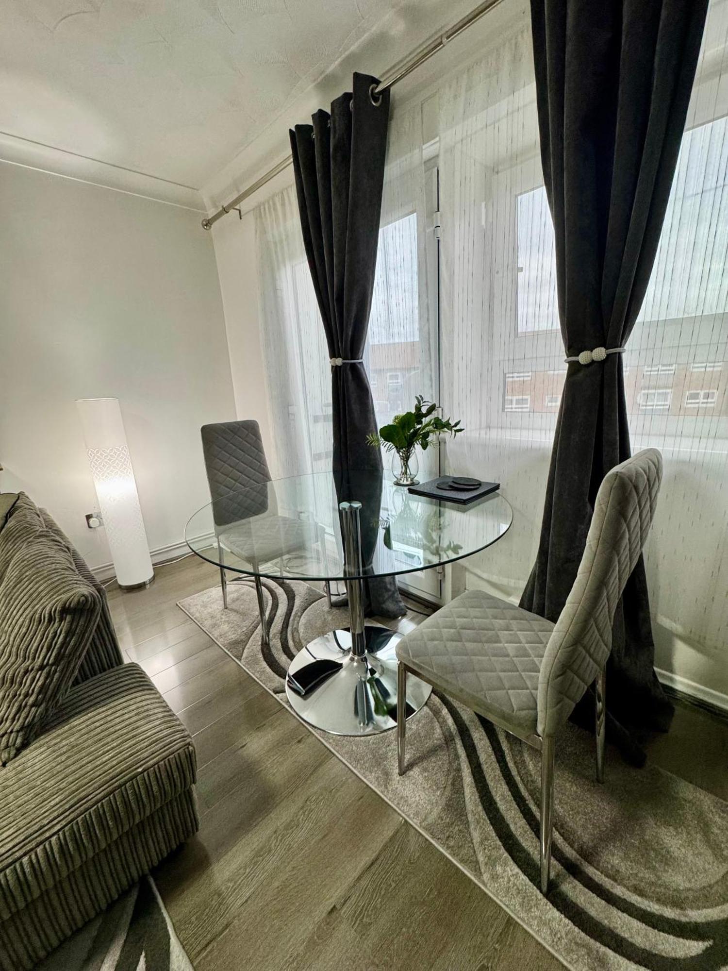 East Flat Upton Park Appartement Londres